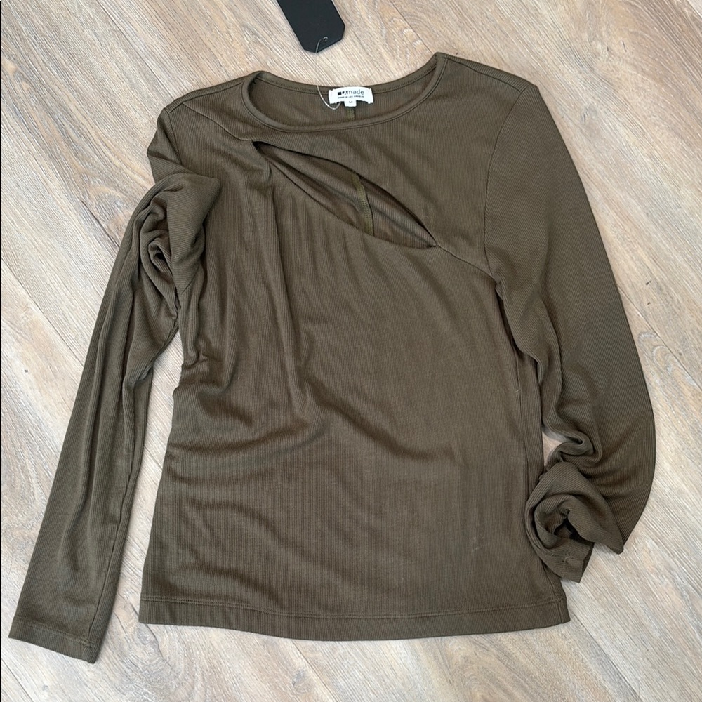 LA MADE OLIVE GREEN CUTOUT RIBBED LONG SLEEVE